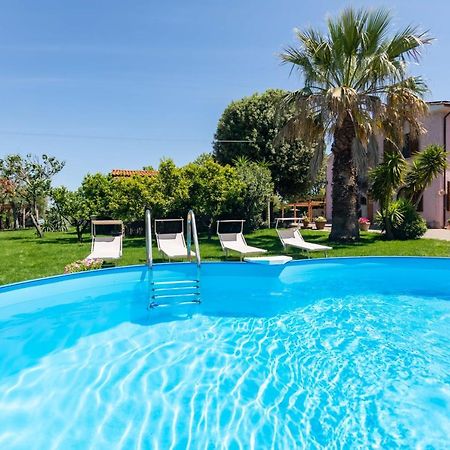 Hostly - Country House Donoratico - Only For Families Extérieur photo