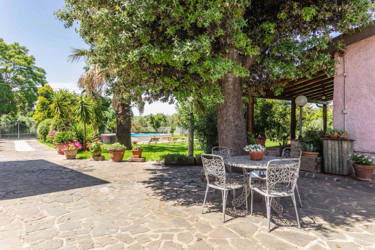 Hostly - Country House Donoratico - Only For Families Extérieur photo