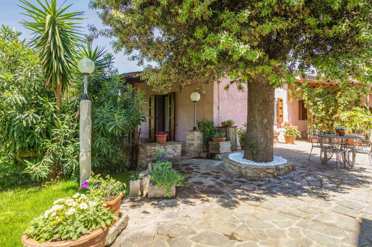 Hostly - Country House Donoratico - Only For Families Extérieur photo