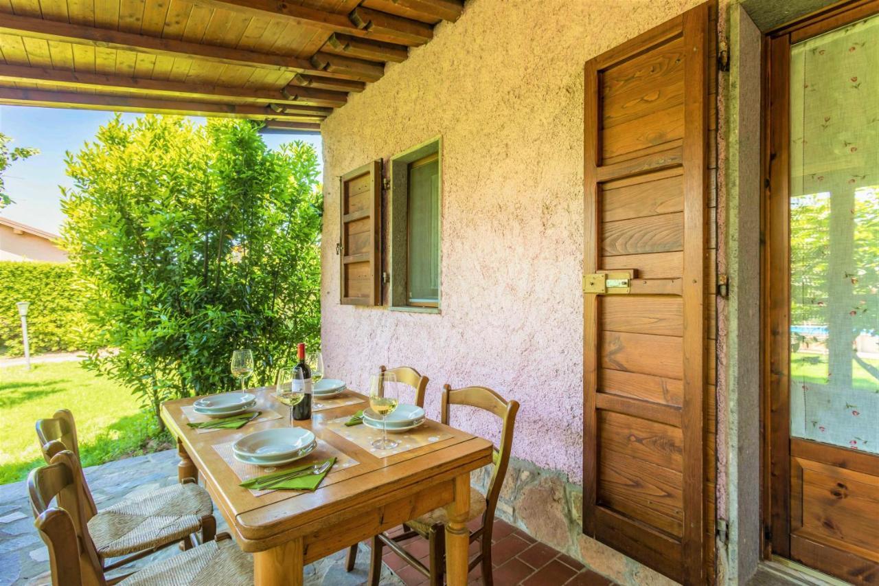 Hostly - Country House Donoratico - Only For Families Extérieur photo