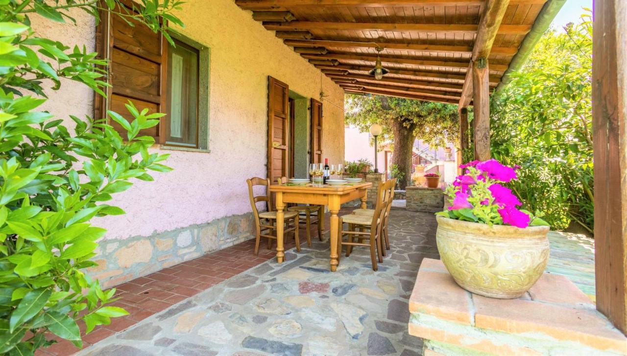 Hostly - Country House Donoratico - Only For Families Extérieur photo