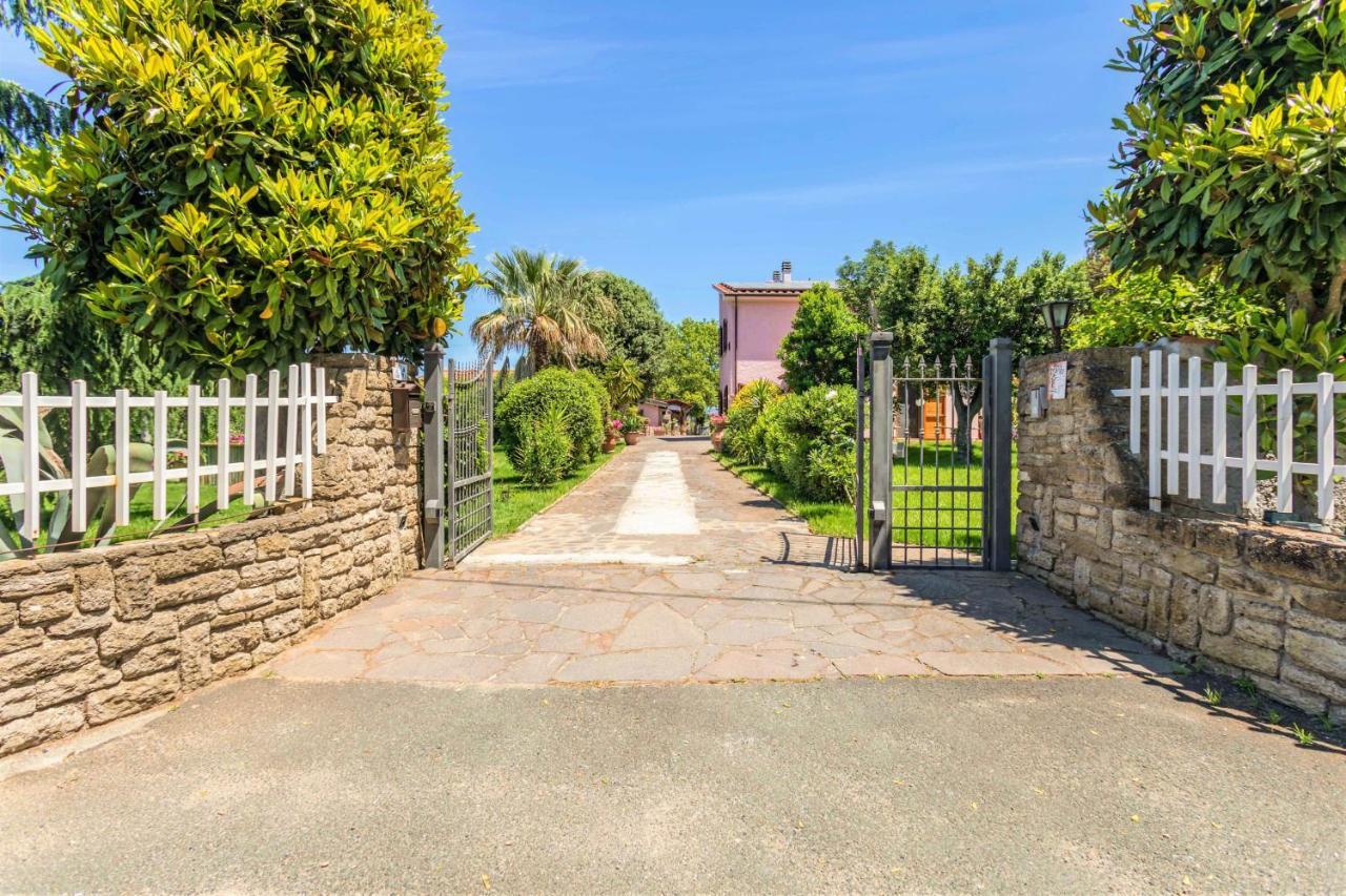 Hostly - Country House Donoratico - Only For Families Extérieur photo