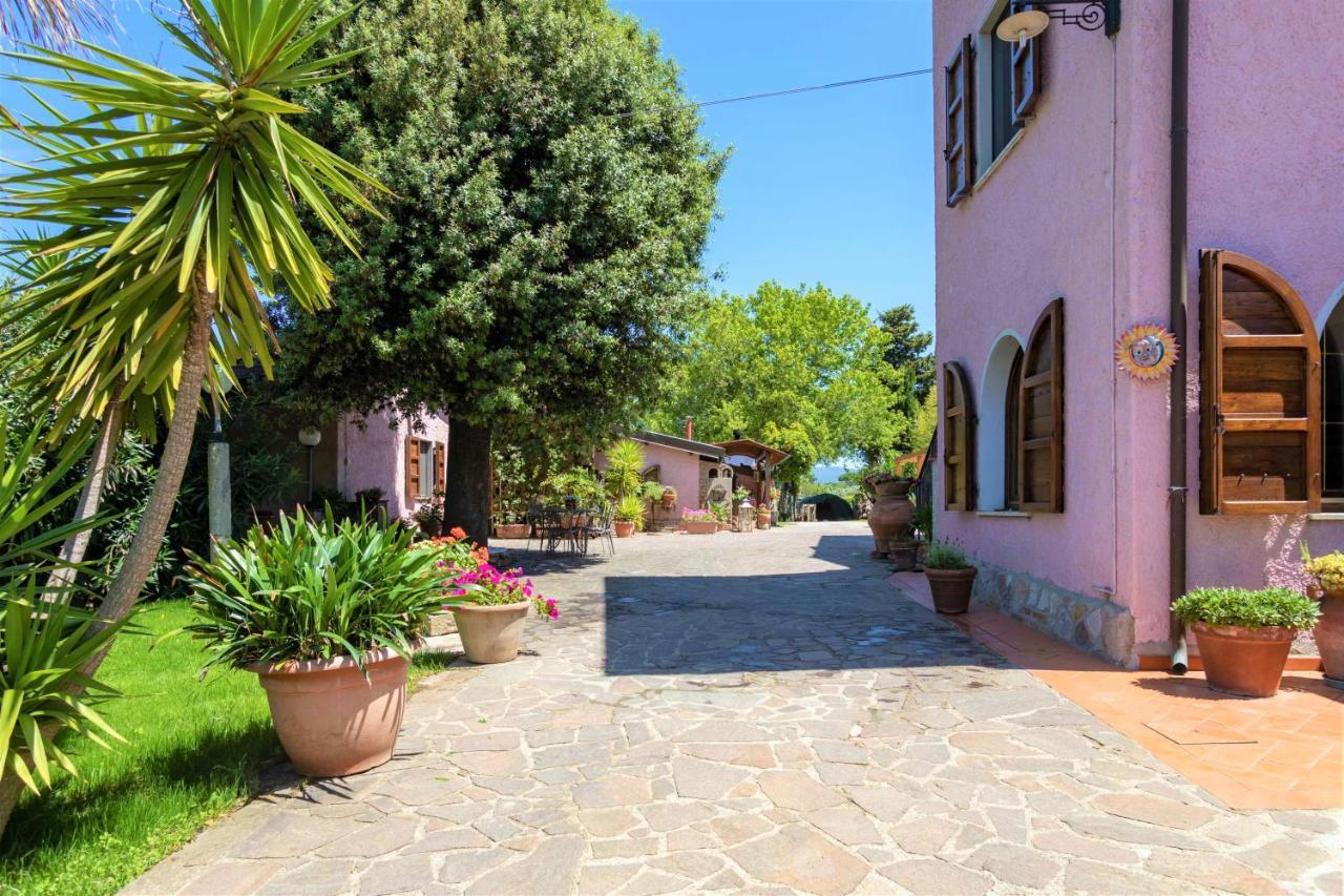 Hostly - Country House Donoratico - Only For Families Extérieur photo