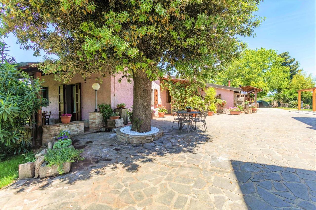 Hostly - Country House Donoratico - Only For Families Extérieur photo